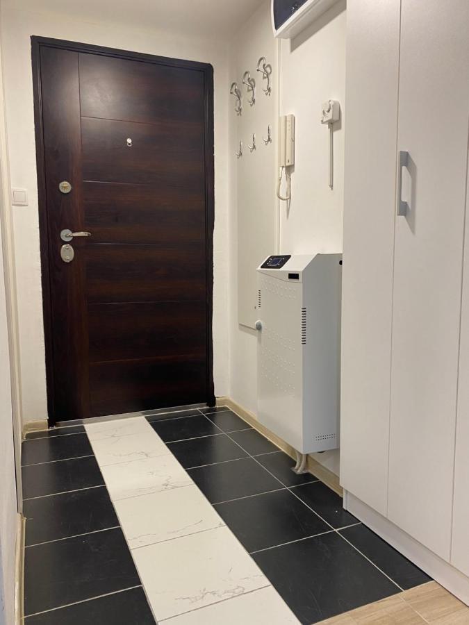 Dream Apartments Surcin Екстер'єр фото