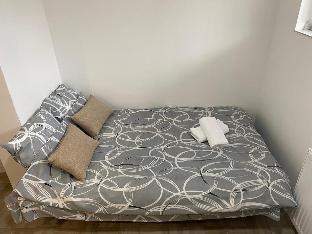 Dream Apartments Surcin Екстер'єр фото